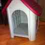 Casa perro nueva gris con techo rojo Nueva